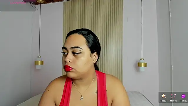 Snapshot of MiaLane3 chatting on 06.19.26 MiaLane3 online show from 06.19.26