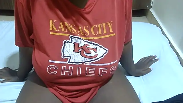 RawHoneyXo- online show from 06.08.26