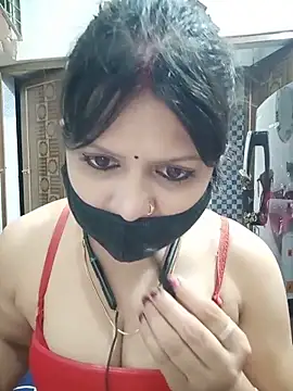 ZOYA-STRIP online show from 06.11.26