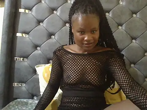 queenivy1 online show from 05.20.26