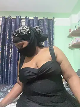 Snapshot of sexyDiva9 chatting on 05.18.26 sexyDiva9 online show from 05.18.26