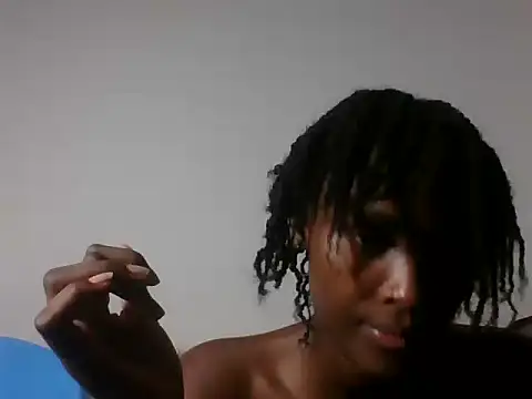 Snapshot of Sleek_petite chatting on 06.14.26 Sleek petite online show from 06.14.26