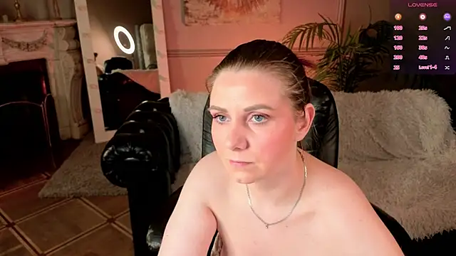 Kassandra Williams online show from 06.07.26