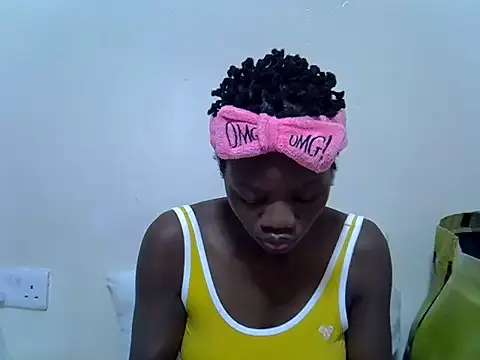 Snapshot of Twerliee chatting on 06.05.26 Twerliee online show from 06.05.26