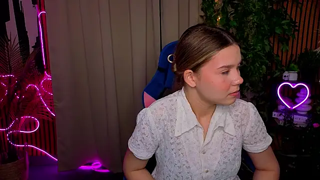 AngelaKennedy online show from 05.27.26
