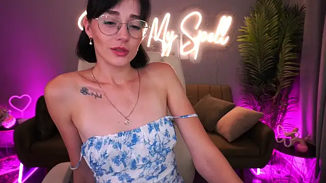 EviiLune online show from 07.31.26