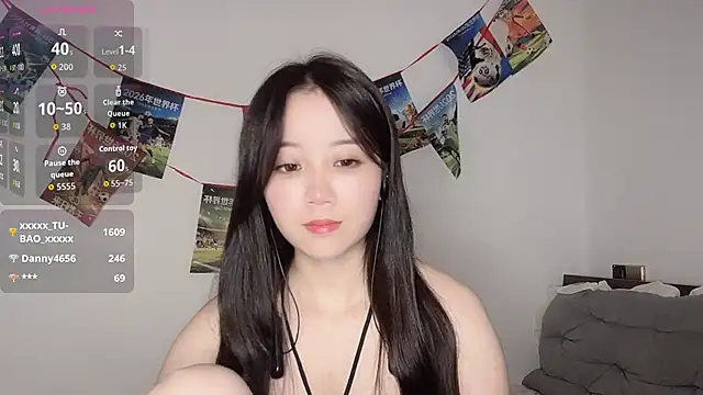 Snapshot of 77-Vicky chatting on 07.06.26 77-Vicky online show from 07.06.26