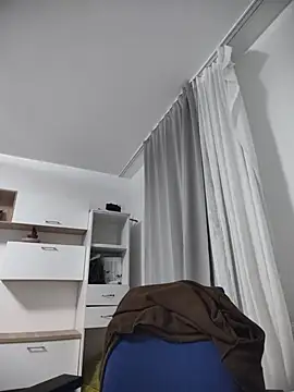 HotBlondie69 online show from 06.12.26