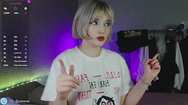 Esme Velvet online show from 05.21.26