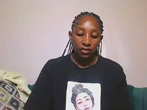 Snapshot of Hornycammy23 chatting on 06.13.26 Hornycammy23 online show from 06.13.26