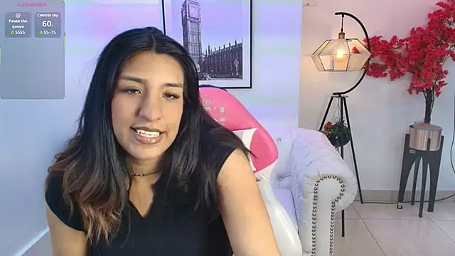 Stephany triana online show from 05.26.26