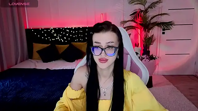 Ariella Me online show from 07.03.26
