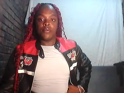 Snapshot of pinkybabrie200 chatting on 05.28.26 pinkybabrie200 online show from 05.28.26