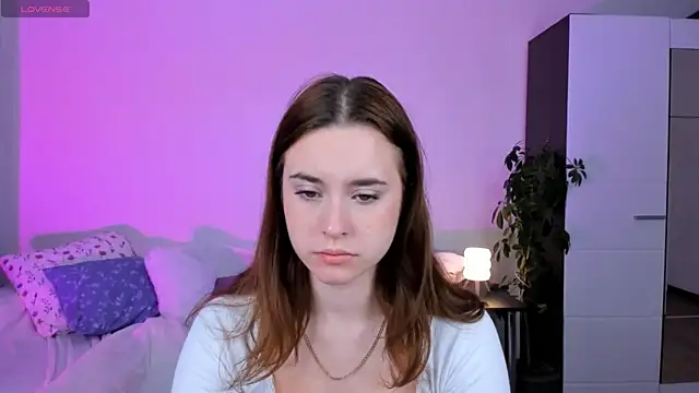 Snapshot of Lilit_Dream chatting on 06.10.26 Lilit Dream online show from 06.10.26