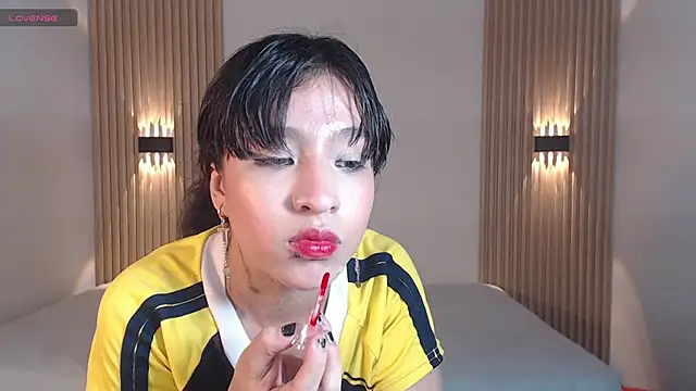 AmyPrice9 online show from 06.27.26