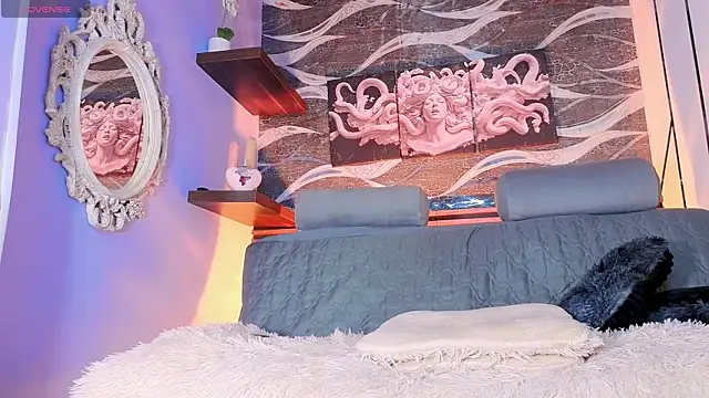 Cloee cameron online show from 06.04.26
