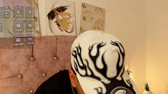 Amadeo Wild  online show from 06.28.26