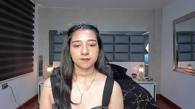 Evangelyn clk online show from 05.20.26