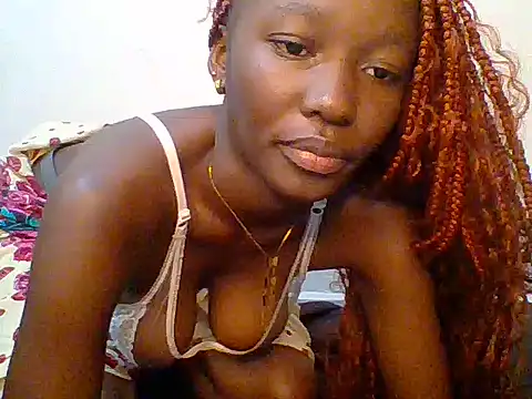 Snapshot of Shania_loveer chatting on 06.14.26 Shania loveer online show from 06.14.26