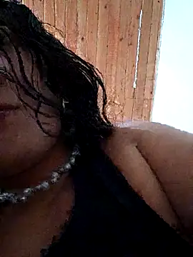 Snapshot of Perla-stone1 chatting on 06.20.26 Perla-stone1 online show from 06.20.26