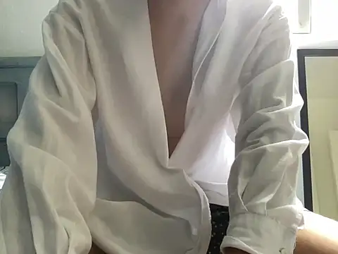 candyperfumeboy online show from 05.23.26