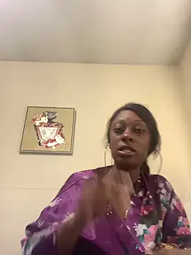 Prettylondond online show from 06.07.26