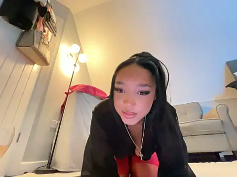 Caramelbbyxx online show from 06.14.26