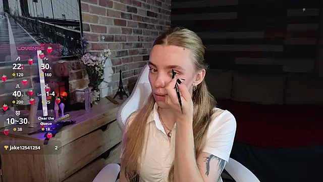 Snapshot of eva_swetty chatting on 06.02.26 eva swetty online show from 06.02.26