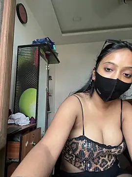 livia dolls online show from 06.16.26