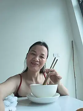 Snapshot of Lye_lovely chatting on 06.28.26 Lye lovely online show from 06.28.26
