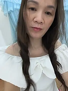 Snapshot of Lye_lovely chatting on 07.02.26 Lye lovely online show from 07.02.26