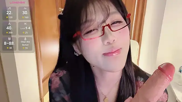 April UU online show from 07.09.26