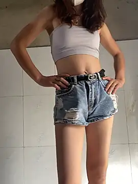 Miuuu22 online show from 06.26.26