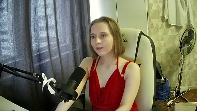 Mia liss  online show from 05.28.26