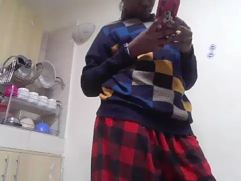 Cutezipora online show from 07.04.26