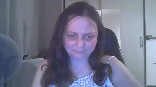 Snapshot of TaylorLovely chatting on 07.01.26 TaylorLovely online show from 07.01.26