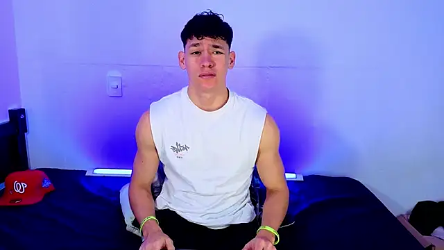 Luke Muscle online show from 06.06.26
