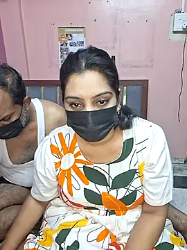 Hornyreshma online show from 06.25.26