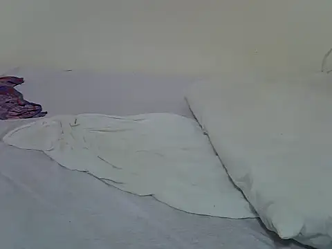 creamypetite online show from 06.13.26
