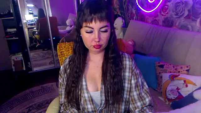 NinaTender22 online show from 06.18.26