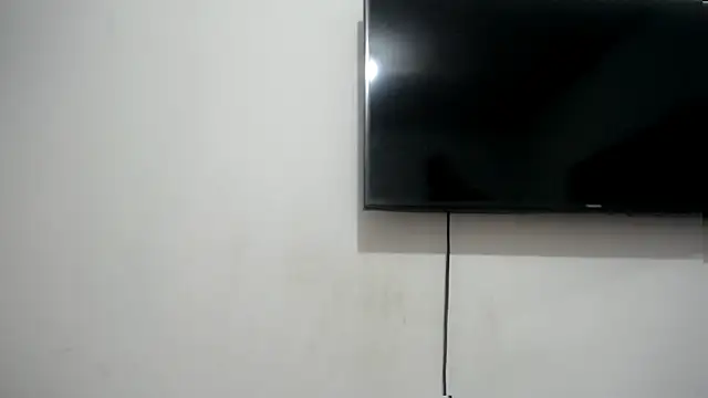Fox Loves online show from 07.04.26