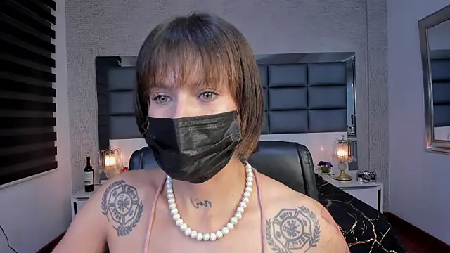 Mrs Regina clk online show from 07.16.26