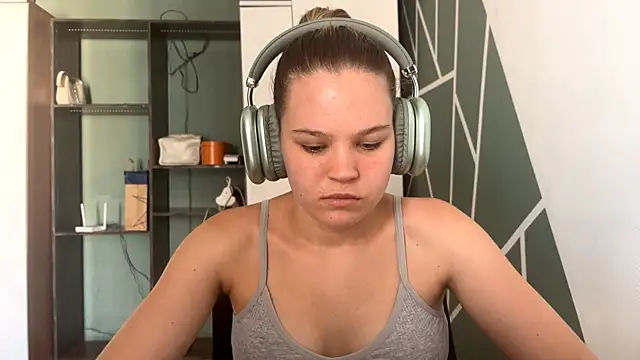Snapshot of HellyRay chatting on 07.08.26 HellyRay online show from 07.08.26