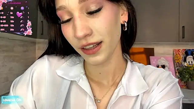 Eniamhaaaaa online show from 06.10.26