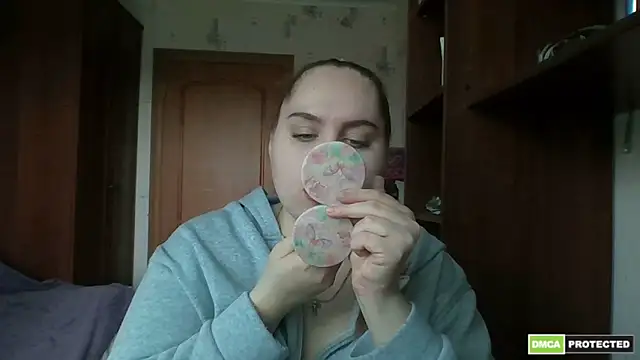 Snapshot of SoftHypnose chatting on 05.27.26 SoftHypnose online show from 05.27.26