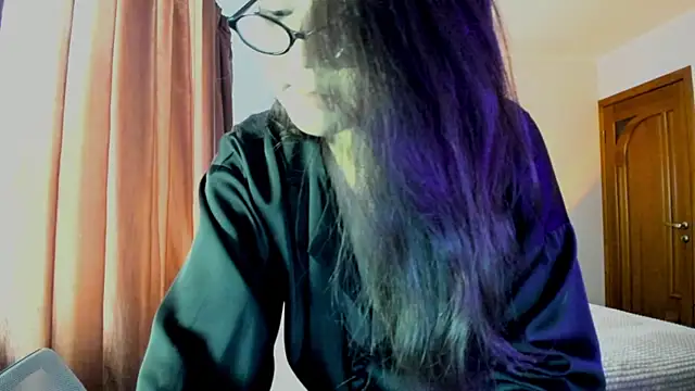 Snapshot of milana_marttt chatting on 06.05.26 milana marttt online show from 06.05.26