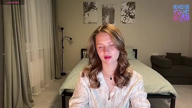 Beverly Smith online show from 07.18.26