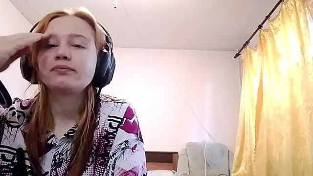 PolyaMilk online show from 06.09.26