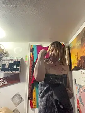 VanillaSnowcones online show from 07.10.26