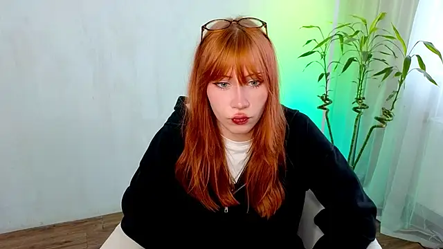 Fleur Fox online show from 05.27.26